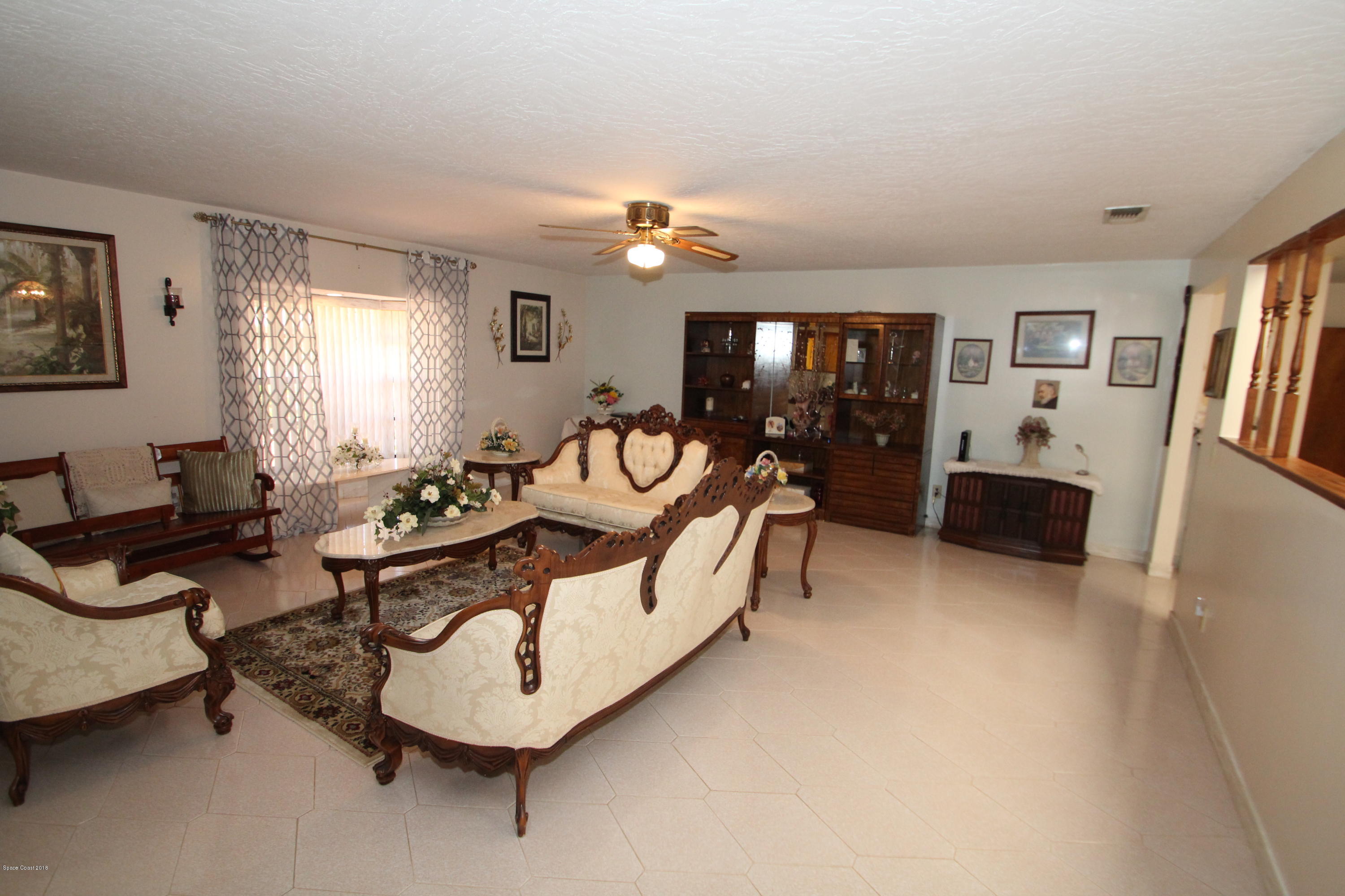 278 Gray Road Melbourne, FL 32904 - Photo 10 of 27 IMG_1486