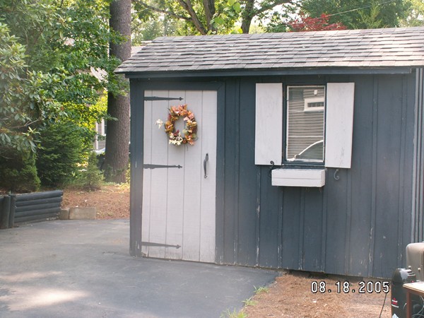 411 Common Street Walpole, MA 02081 - Photo 3 of 18 Gallery Image 3