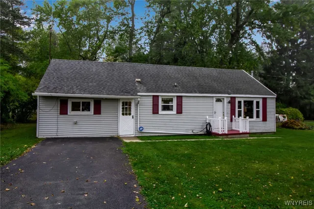 $149,900 | 4100 Gunnville Road, Clarence, NY 14031