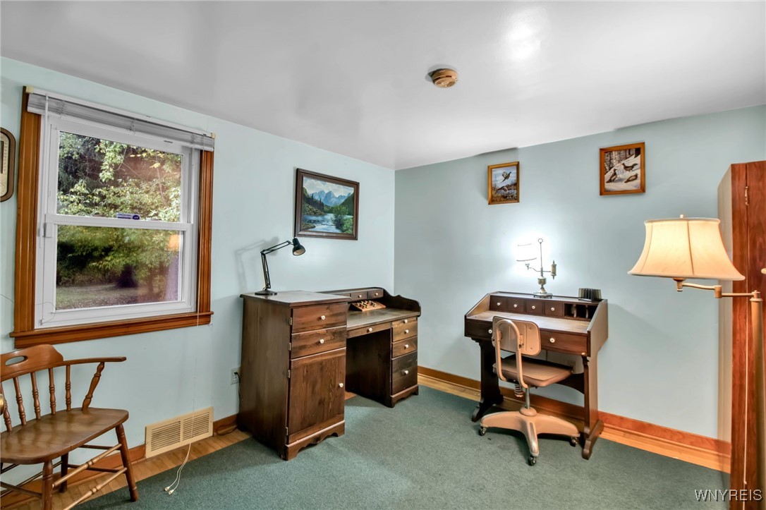 4100 Gunnville Road Clarence, NY 14031 - Photo 7 of 16