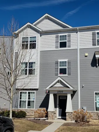 $509,900 | 2707 Lily Lane, Rolling Meadows, IL 60008