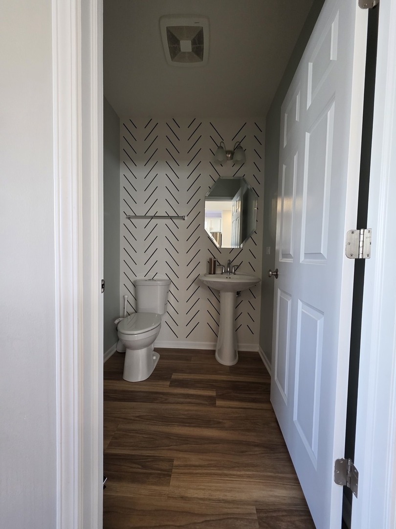 2707 Lily Lane Rolling Meadows, IL 60008 - Photo 8 of 17