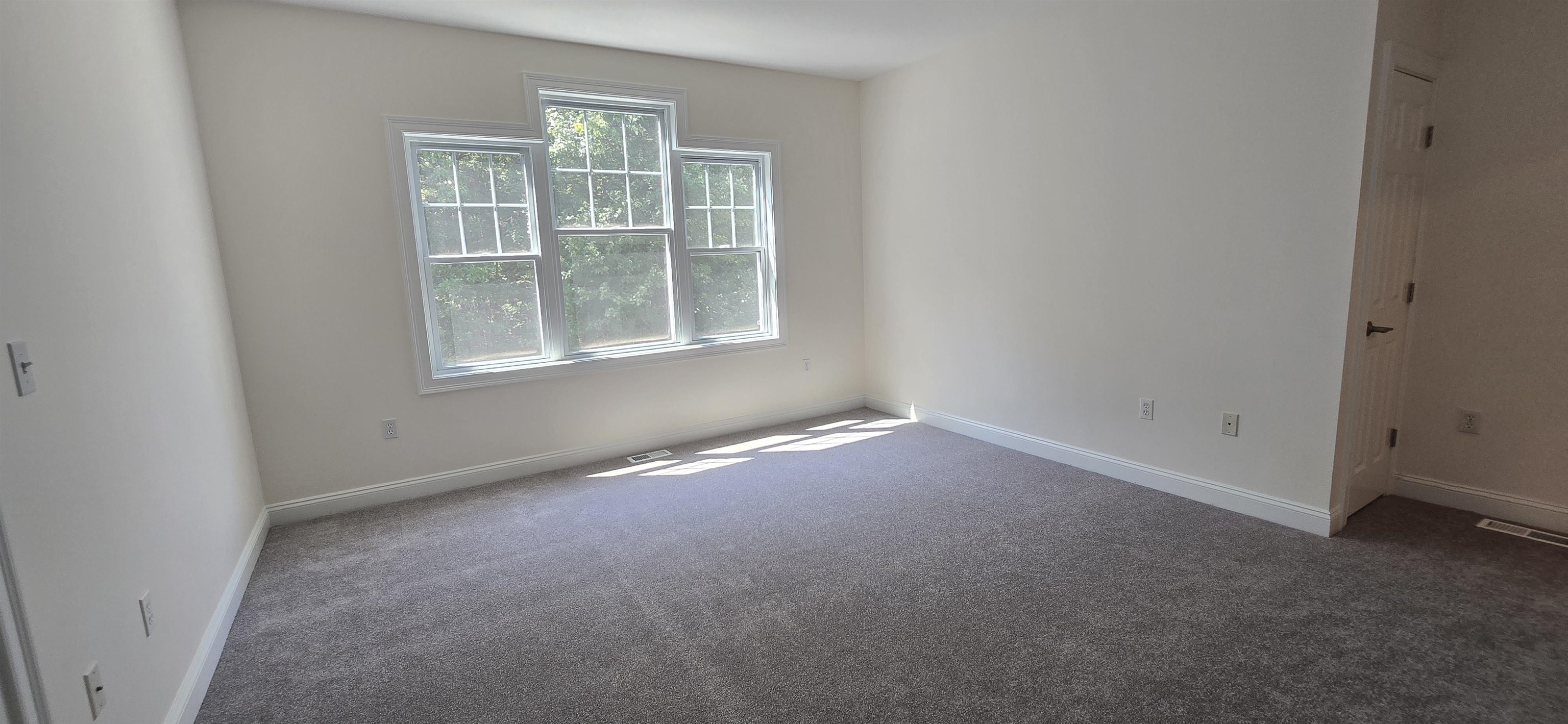 131 Court Street, Unit 9 Exeter, NH 03833 - Photo 13 of 27 Gallery Image 13