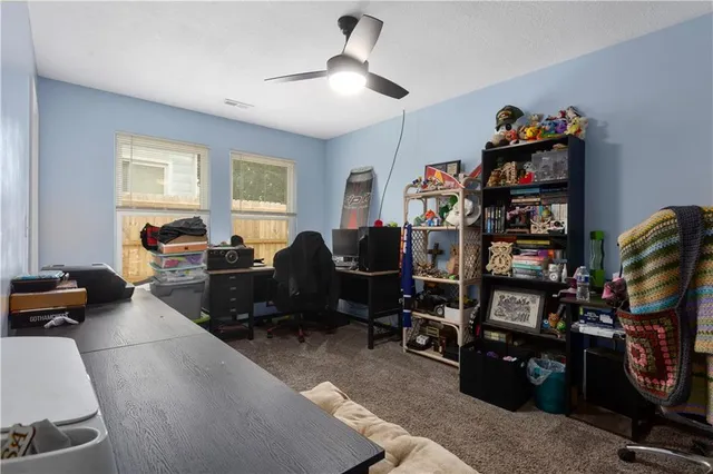 $240,000 | 303 West Broadway Street, Higginsville, MO 64037