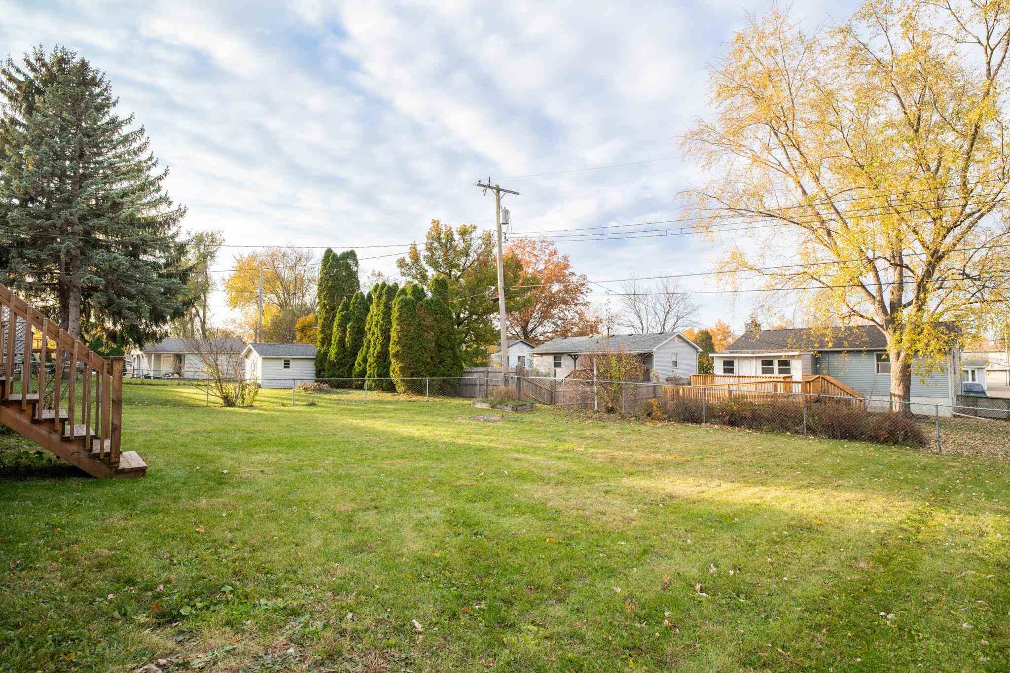 211 East Bittersweet Road Washington, IL 61571 - Photo 4 of 50 Gallery Image 4