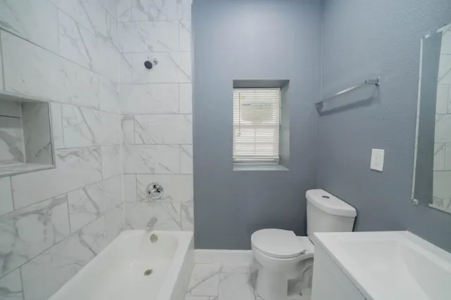 $900 | 1426 Telephone Road, Unit ST, Houston, TX 77023