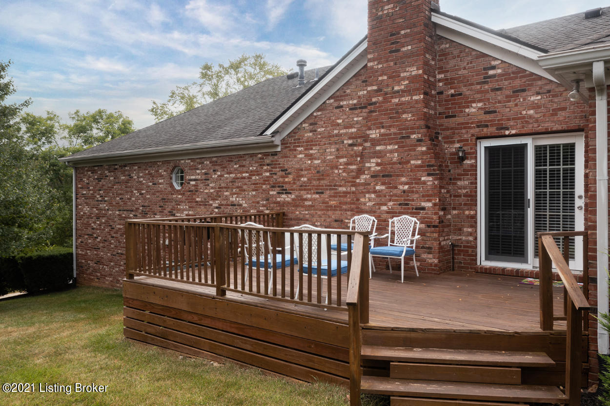 12501 Kirkham Road Louisville, KY 40299 - Photo 44 of 60 11