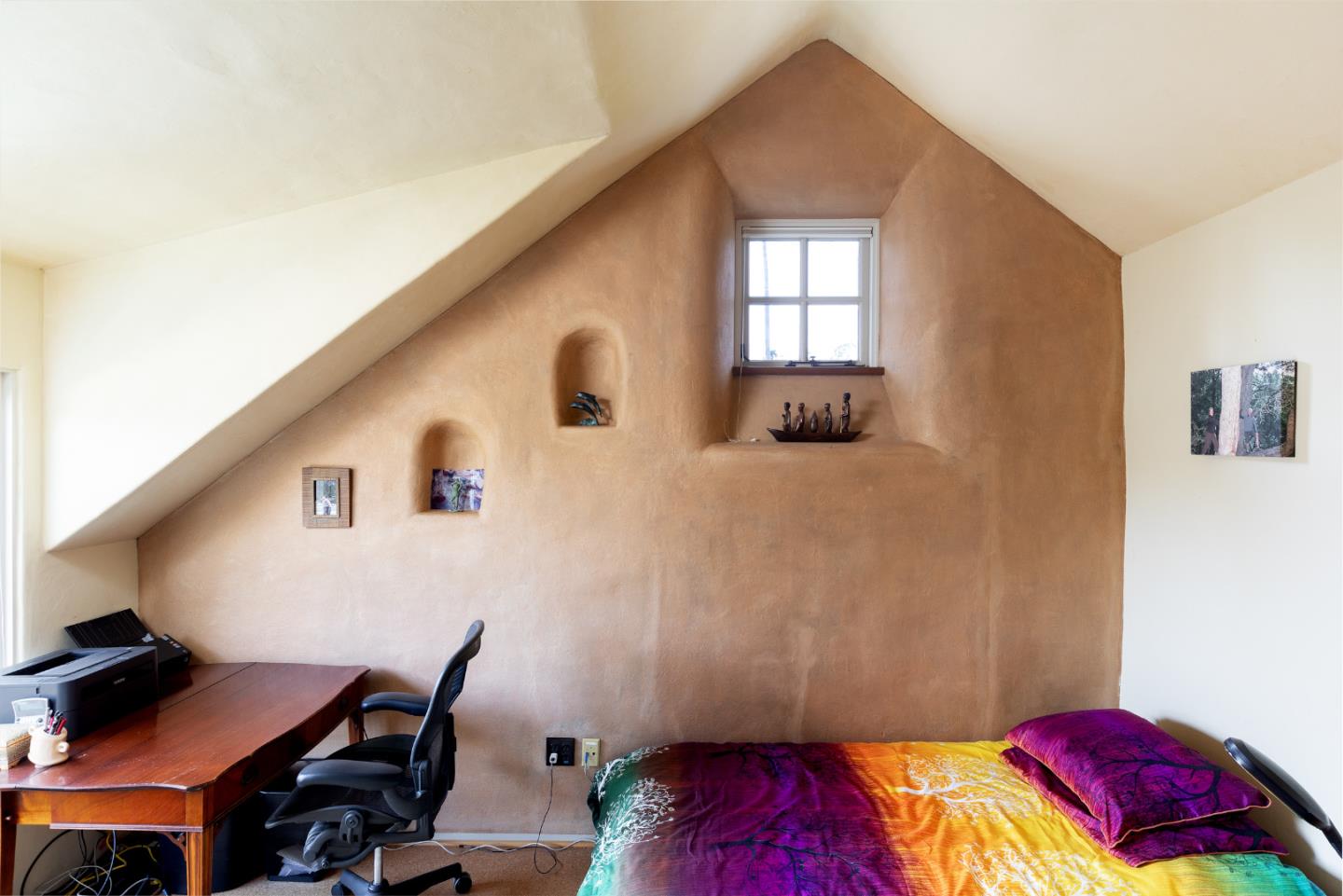 508 Oak Drive Capitola, CA 95010 - Photo 23 of 31 a bedroom with a bed and a workspace