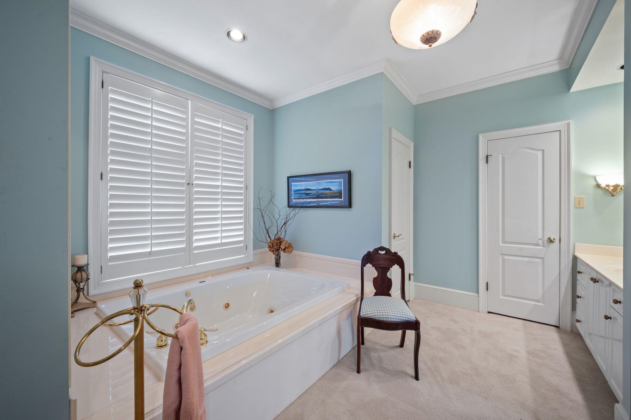 31800 River Road Orange Beach, AL 36561 - Photo 31 of 69 Bathroom