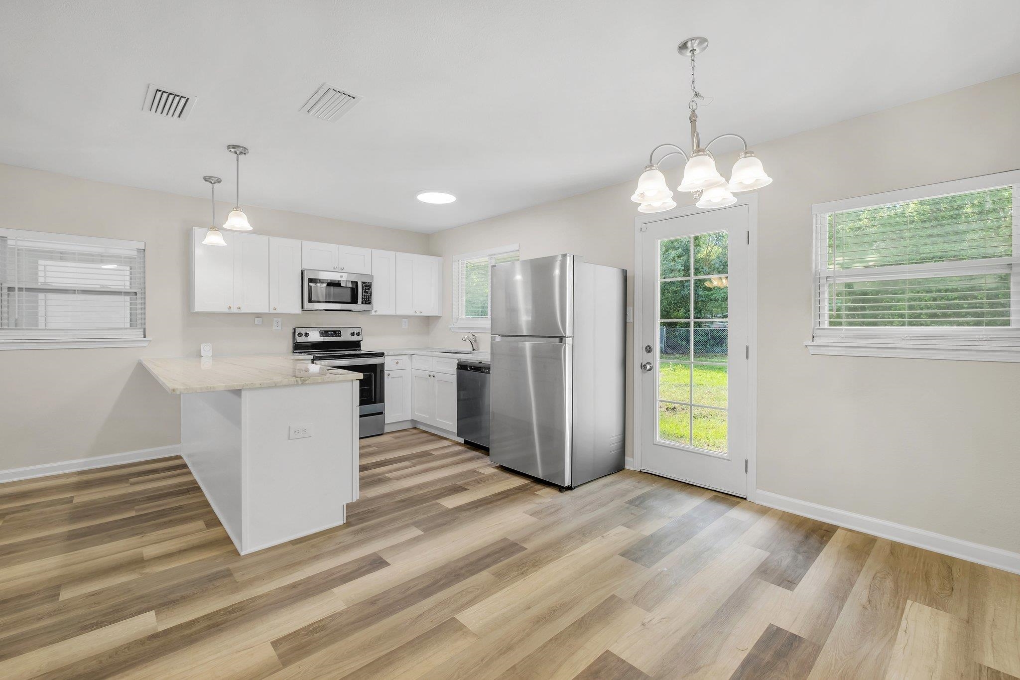 2003 Jackson Bluff Road Tallahassee, FL 32304 - Photo 16 of 23