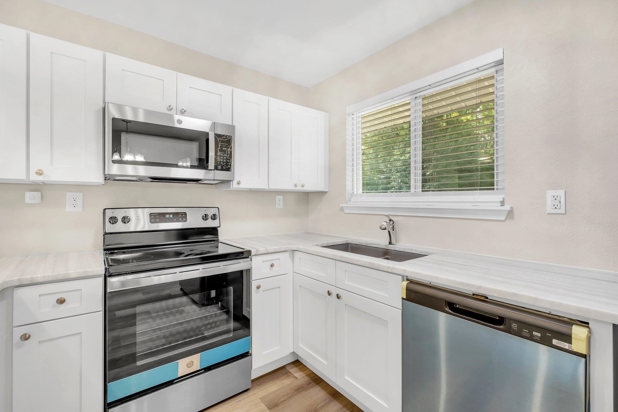 2003 Jackson Bluff Road Tallahassee, FL 32304 - Photo 19 of 23