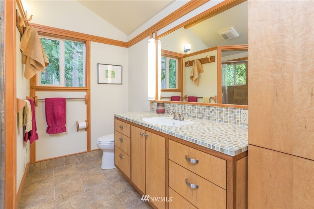 315 Schwartz Road Nordland, WA 98358 - Photo 12 of 25 Gallery Image 12