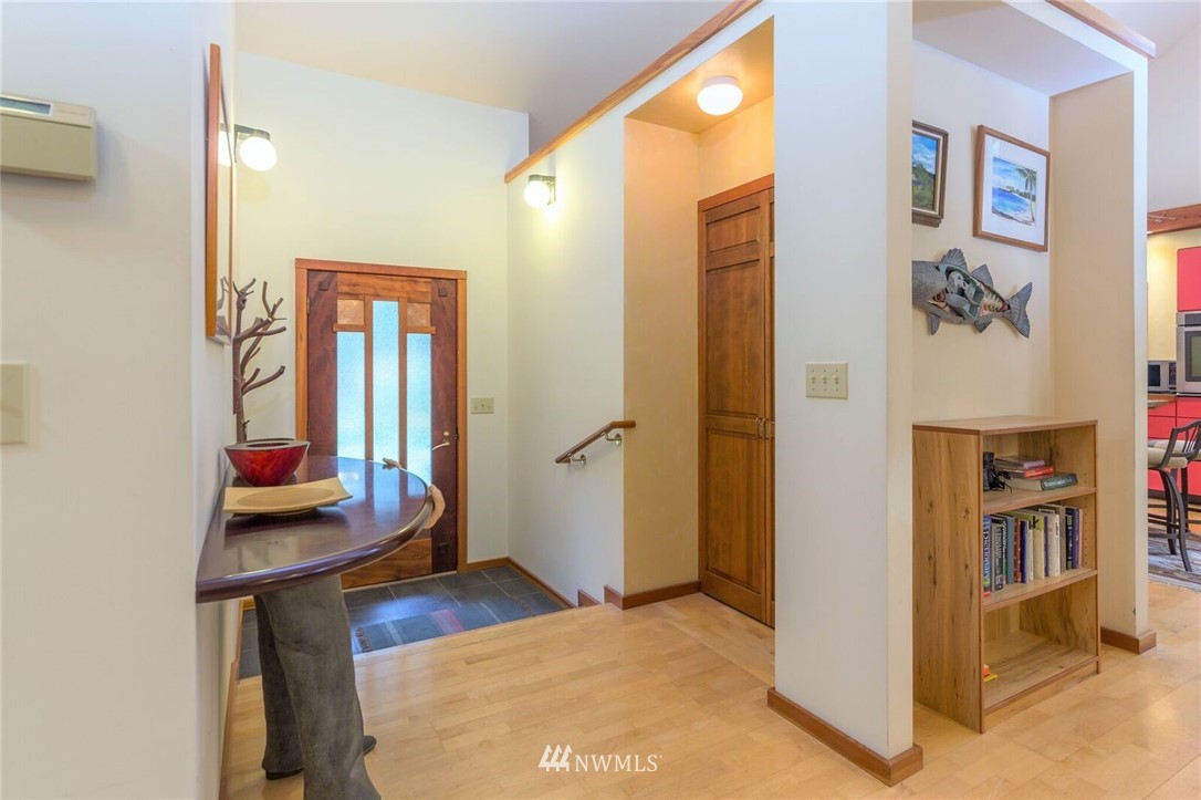 315 Schwartz Road Nordland, WA 98358 - Photo 3 of 25 Gallery Image 3
