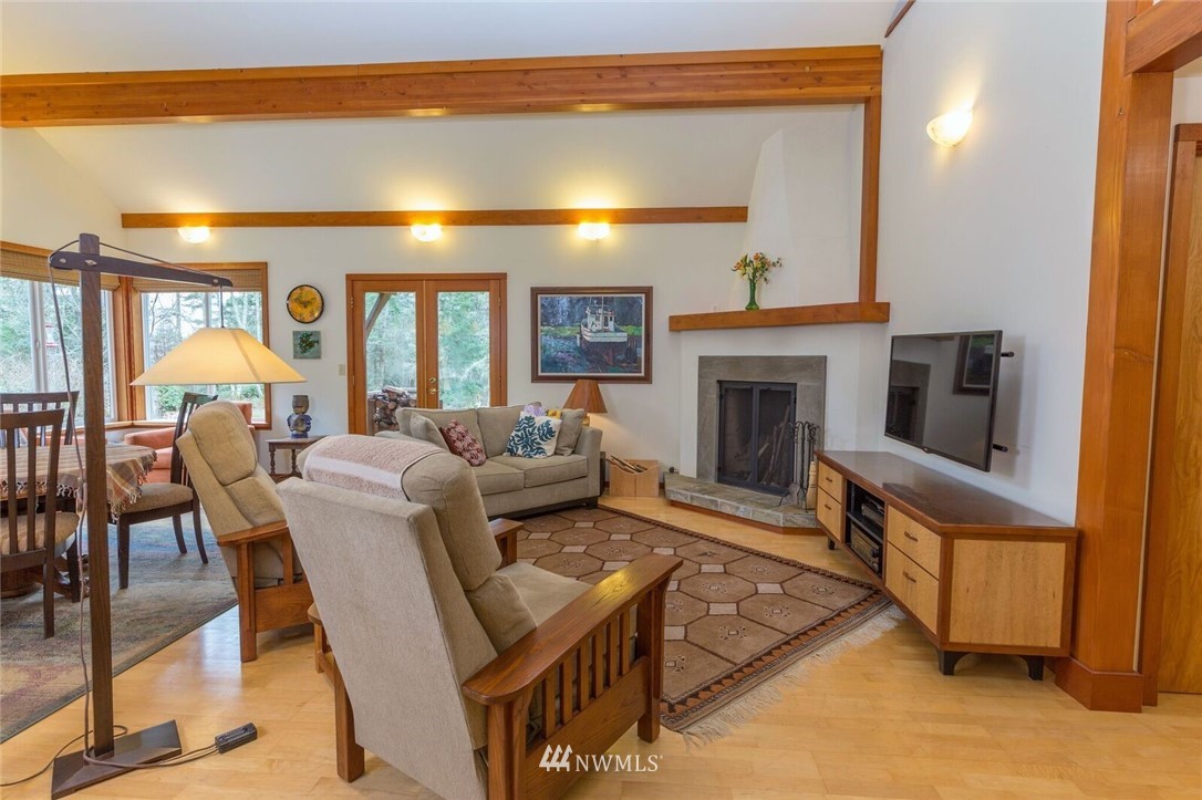 315 Schwartz Road Nordland, WA 98358 - Photo 5 of 25 Gallery Image 5