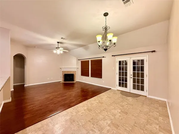 $2,600 | 3210 West Glenwood Drive, Wylie, TX 75098