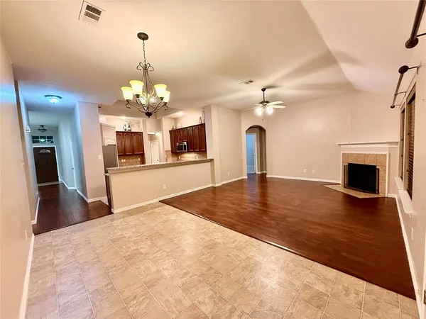 $2,600 | 3210 West Glenwood Drive, Wylie, TX 75098