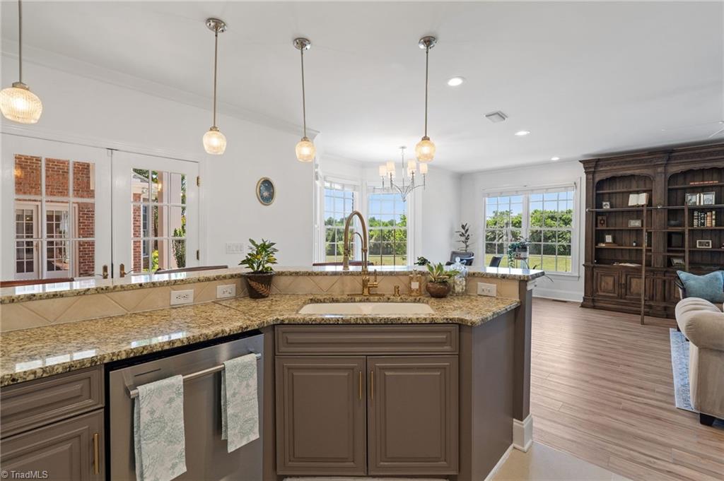 4447 Kendale Road High Point, NC 27265 - Photo 13 of 50