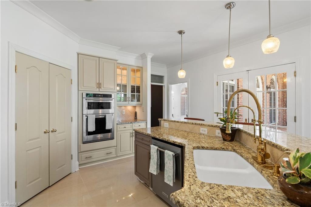 4447 Kendale Road High Point, NC 27265 - Photo 14 of 50