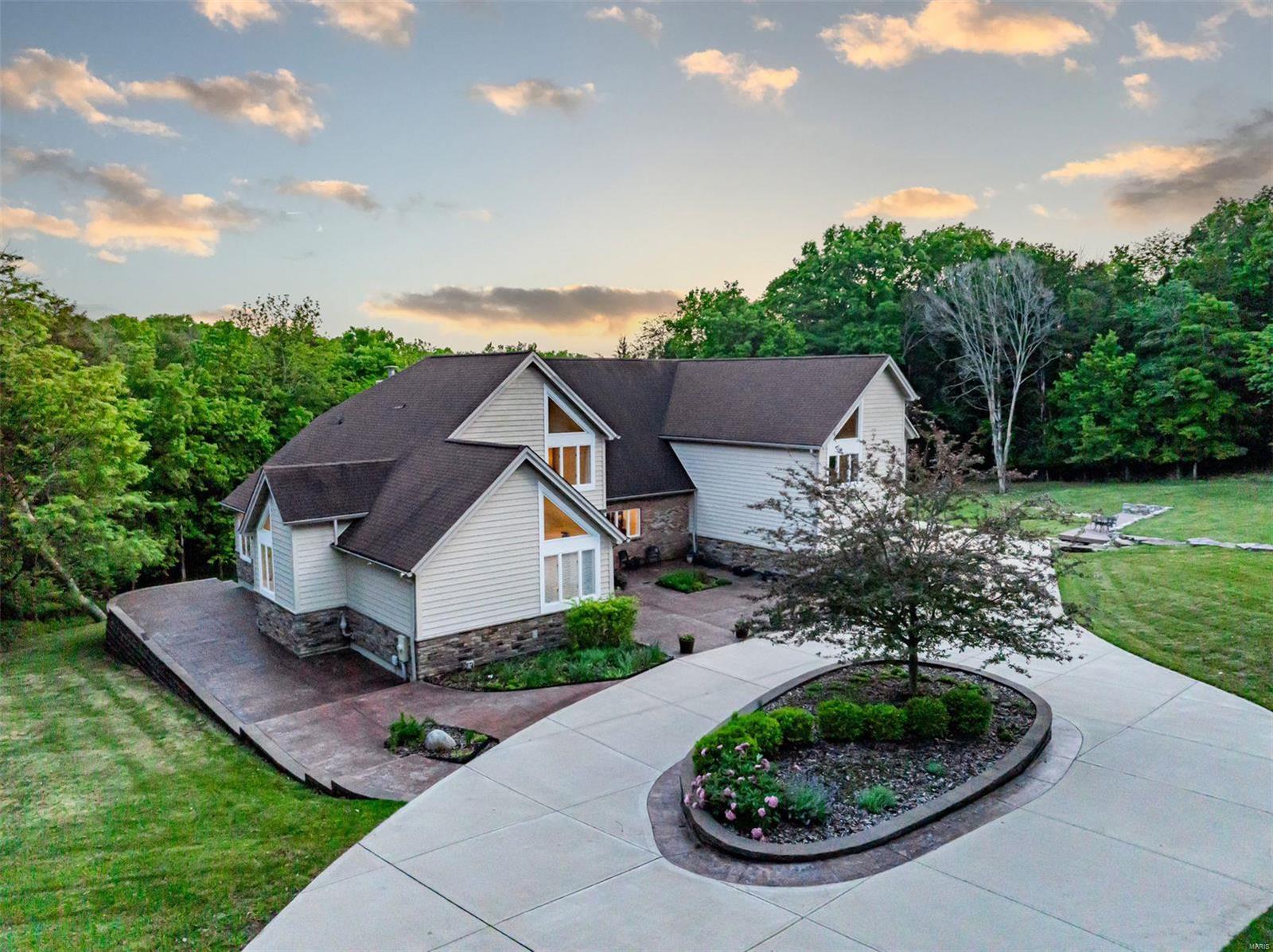 405 Lewis Road Eureka, MO 63025 - Photo 1 of 30 Gallery Image 1