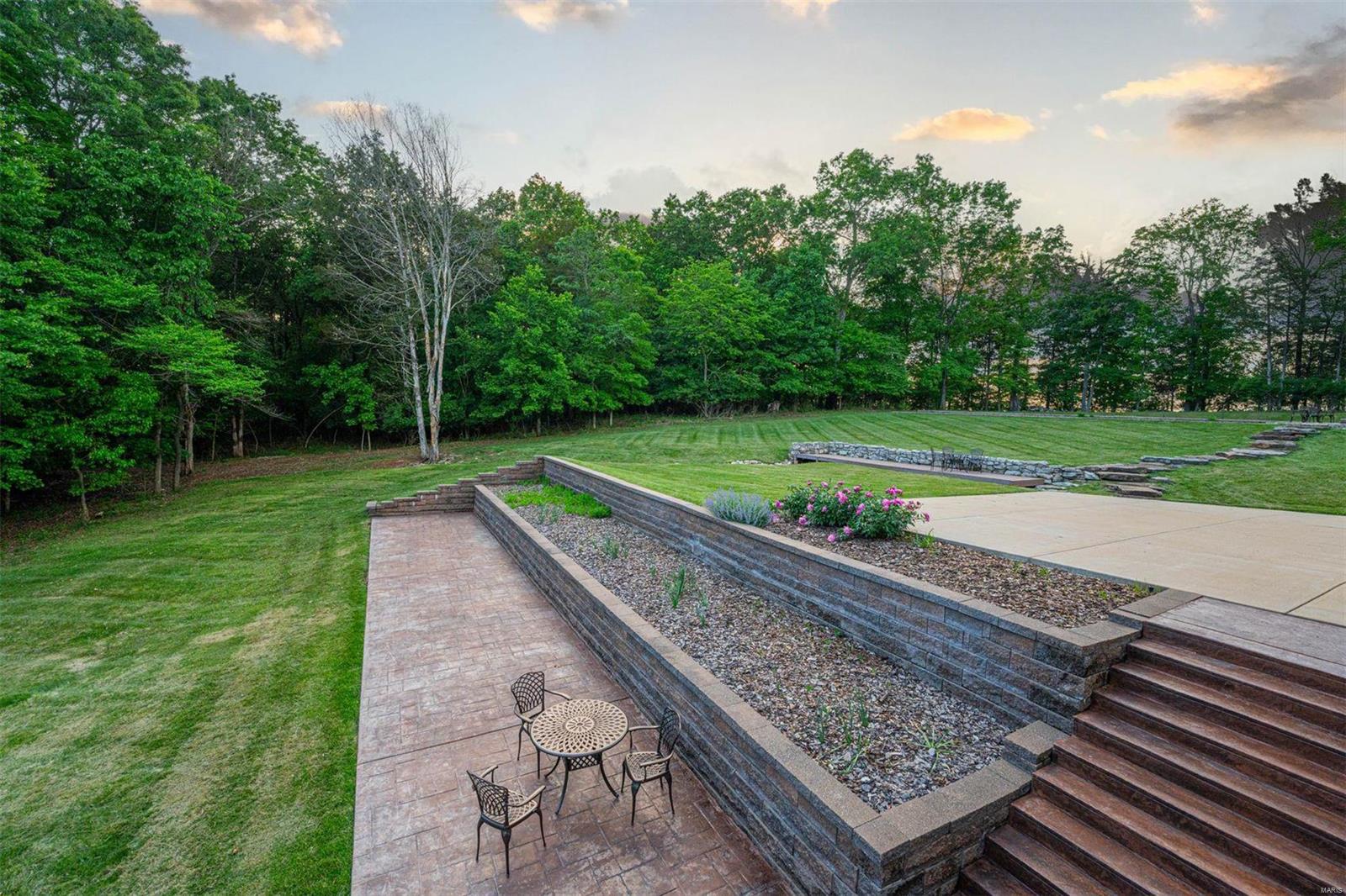 405 Lewis Road Eureka, MO 63025 - Photo 21 of 30 Gallery Image 21