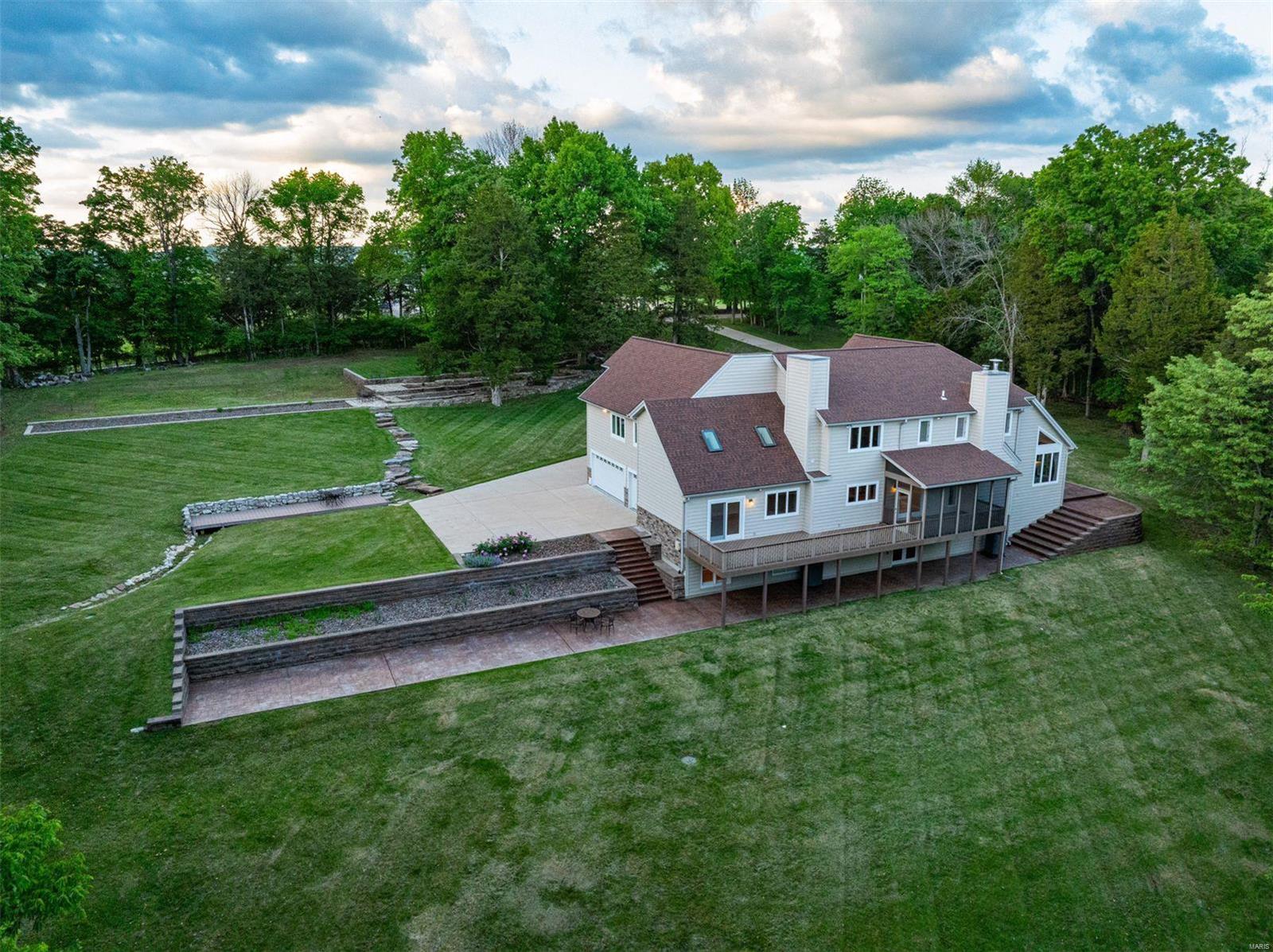 405 Lewis Road Eureka, MO 63025 - Photo 24 of 30 Gallery Image 24
