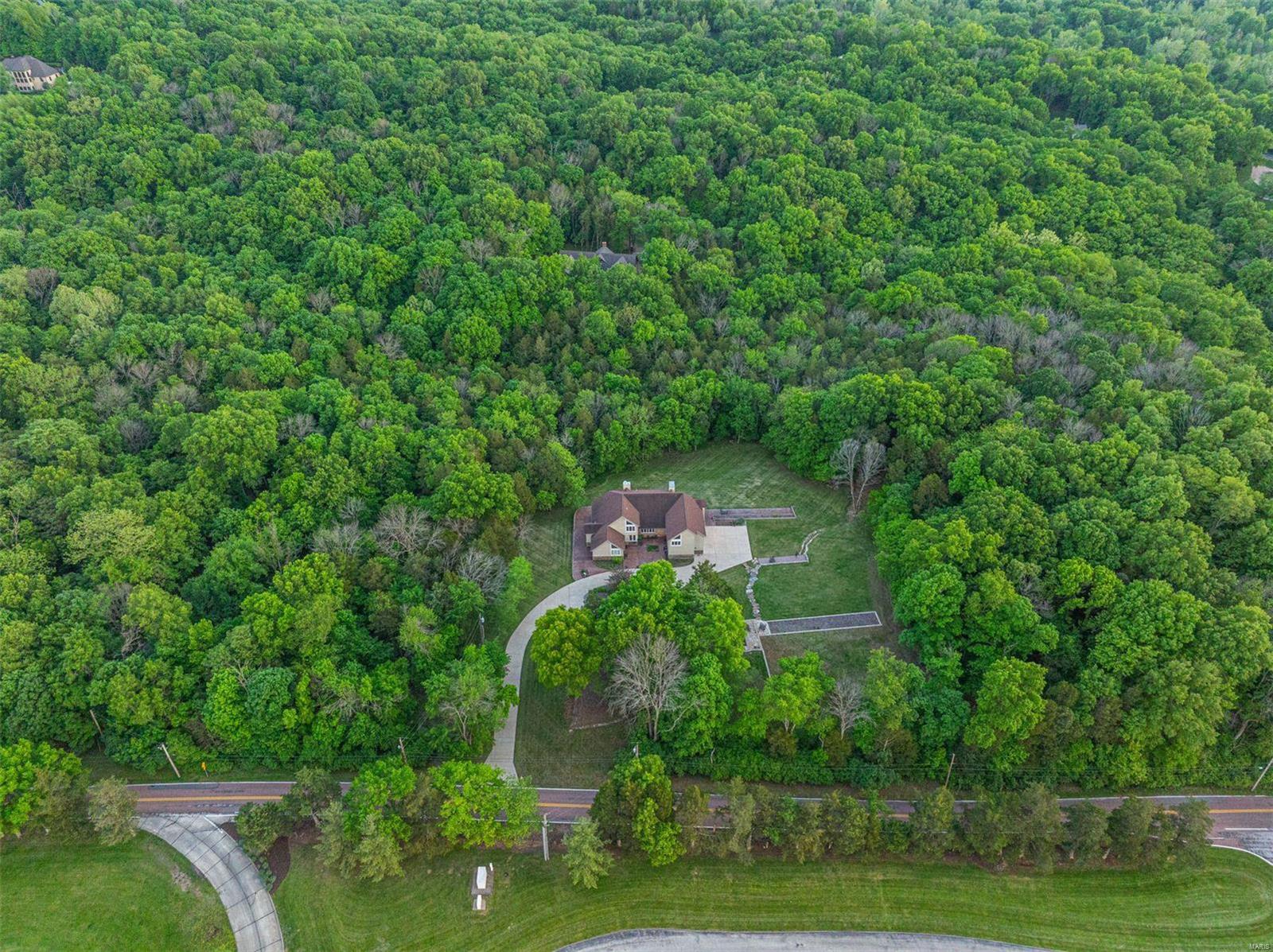 405 Lewis Road Eureka, MO 63025 - Photo 27 of 30 Gallery Image 27