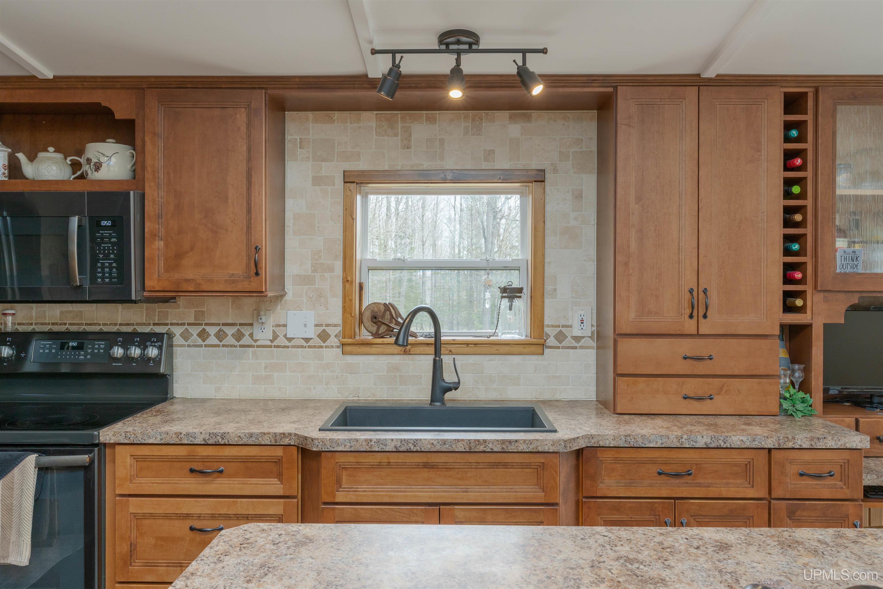 172 Soderena Road Crystal Falls, MI 49920 - Photo 7 of 42