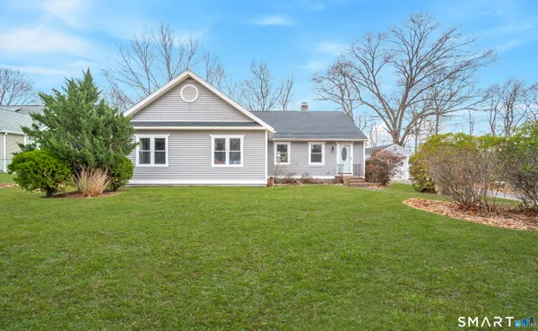 $329,900 | 50 Fairfax Avenue, Meriden, CT 06451