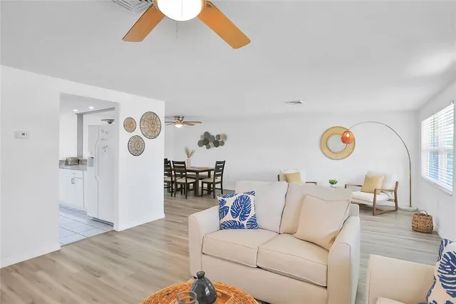 $5,400 | 161 Easton Drive Northwest, Port Charlotte, FL 33952