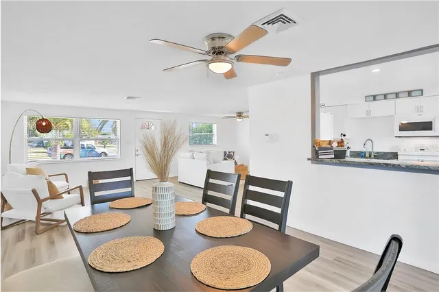 $5,400 | 161 Easton Drive Northwest, Port Charlotte, FL 33952