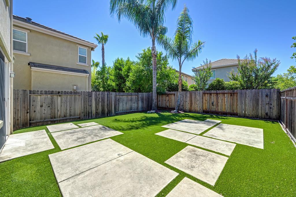 611 Equinox Loop Lincoln, CA 95648 - Photo 9 of 33