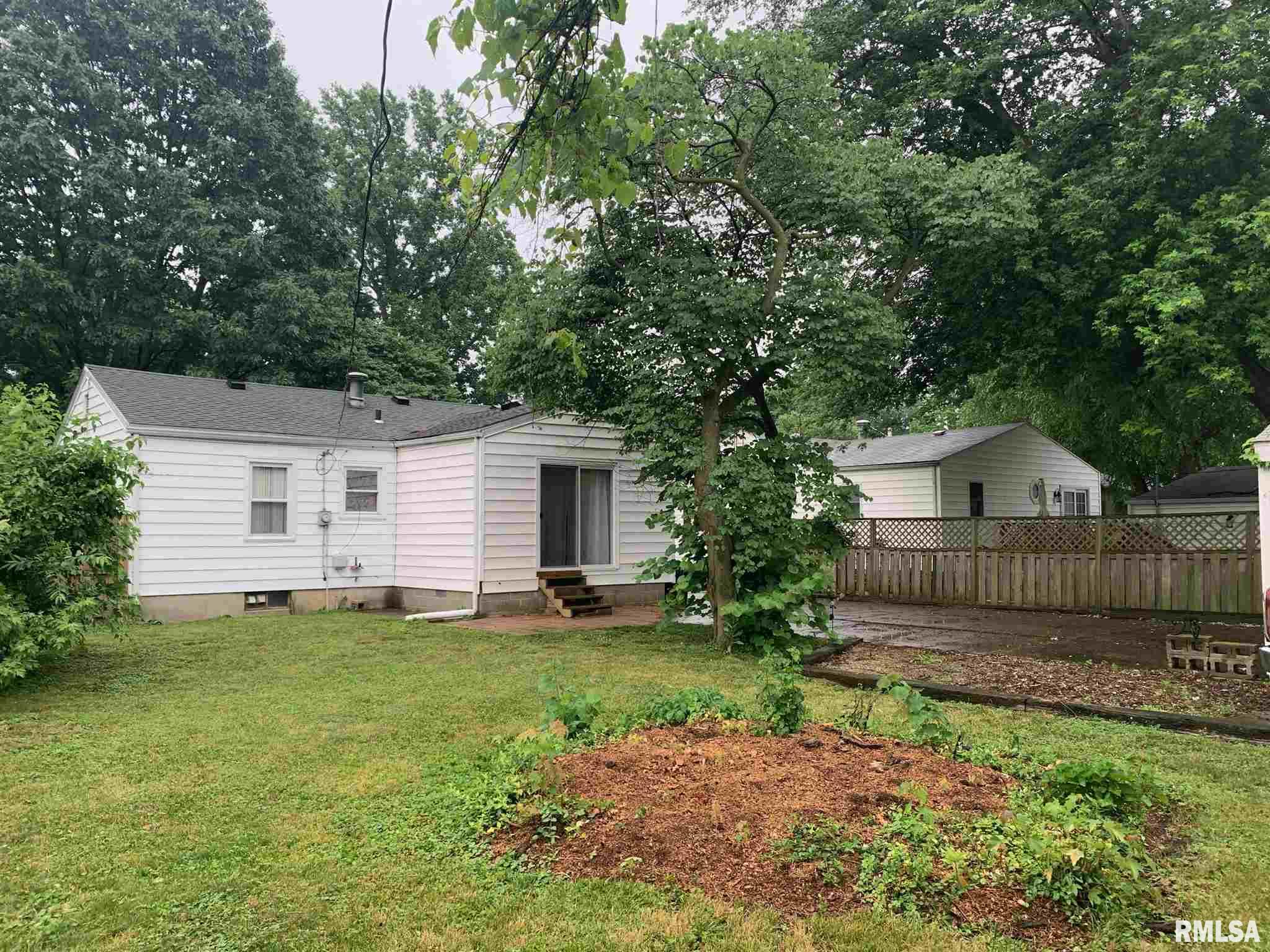 3243 Sherman Street Springfield, IL 62703 - Photo 6 of 29