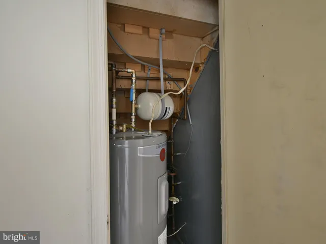 $400,000 | 14632 Wexhall Terrace, Unit 18, Burtonsville, MD 20866