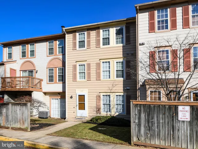 $400,000 | 14632 Wexhall Terrace, Unit 18, Burtonsville, MD 20866