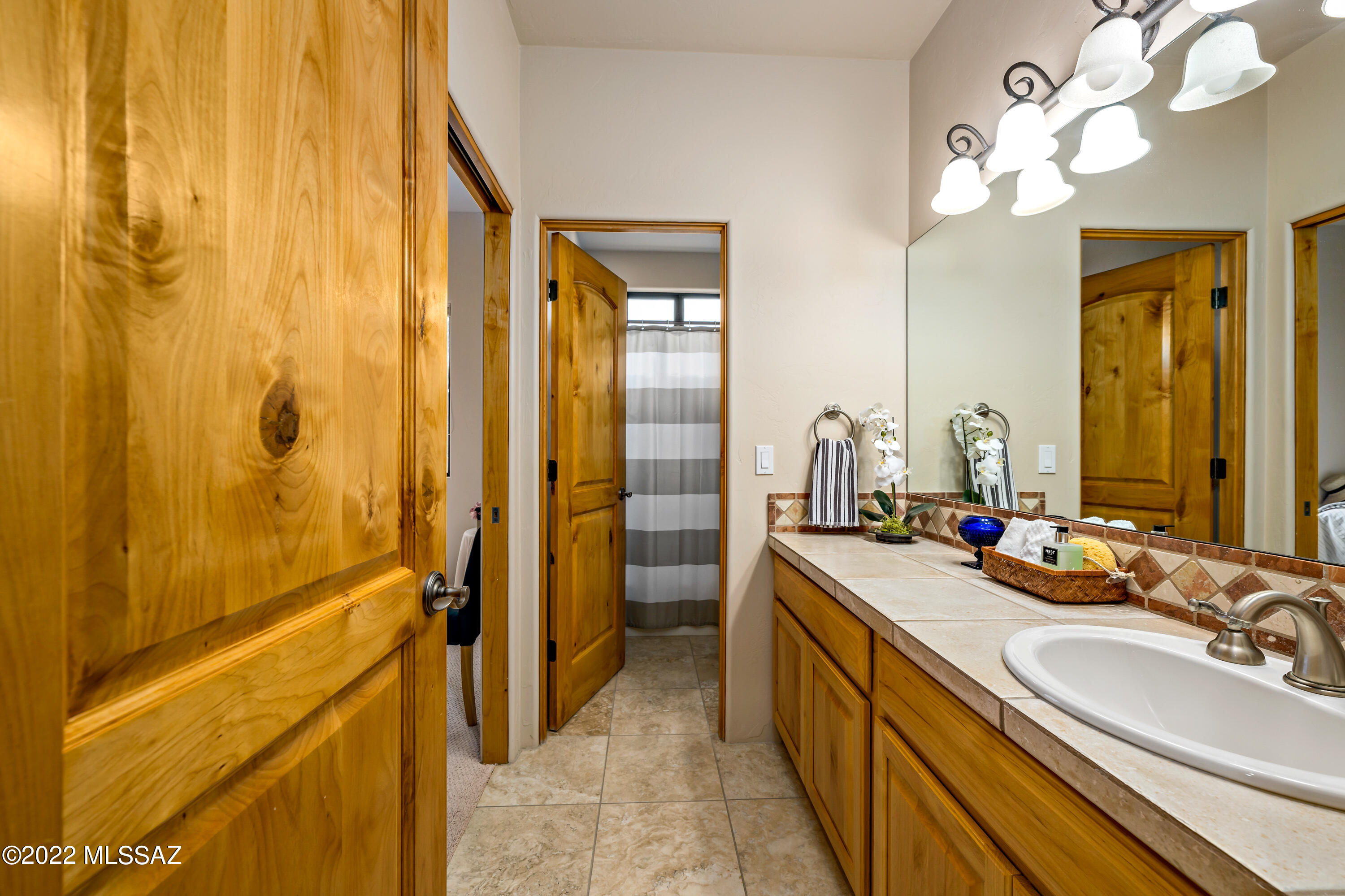2404 Long Shadow Place Tucson, AZ 85718 - Photo 34 of 50