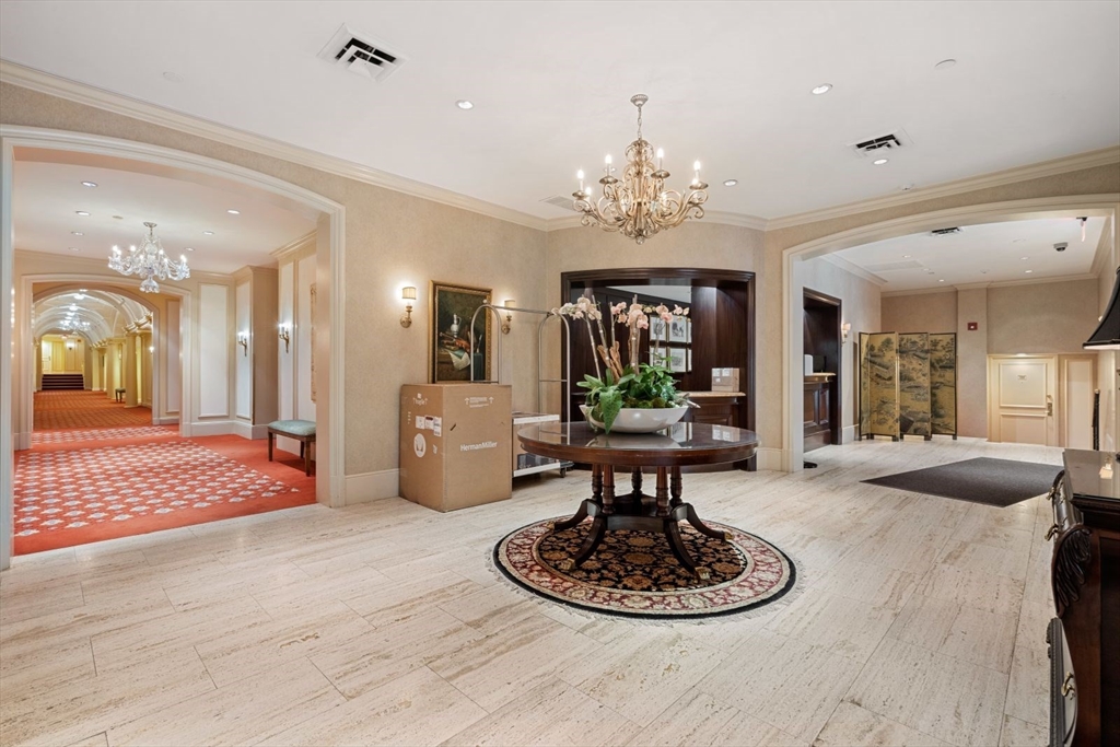 416 Commonwealth Avenue, Unit 710 Boston, MA 02215 - Photo 18 of 26