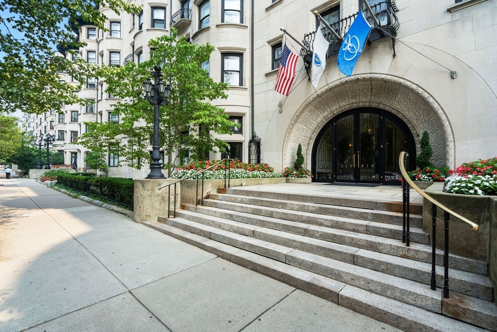 416 Commonwealth Avenue, Unit 710 Boston, MA 02215 - Photo 3 of 26