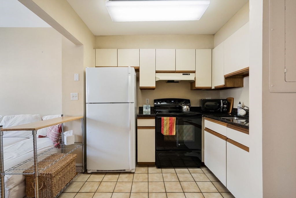 416 Commonwealth Avenue, Unit 710 Boston, MA 02215 - Photo 10 of 26