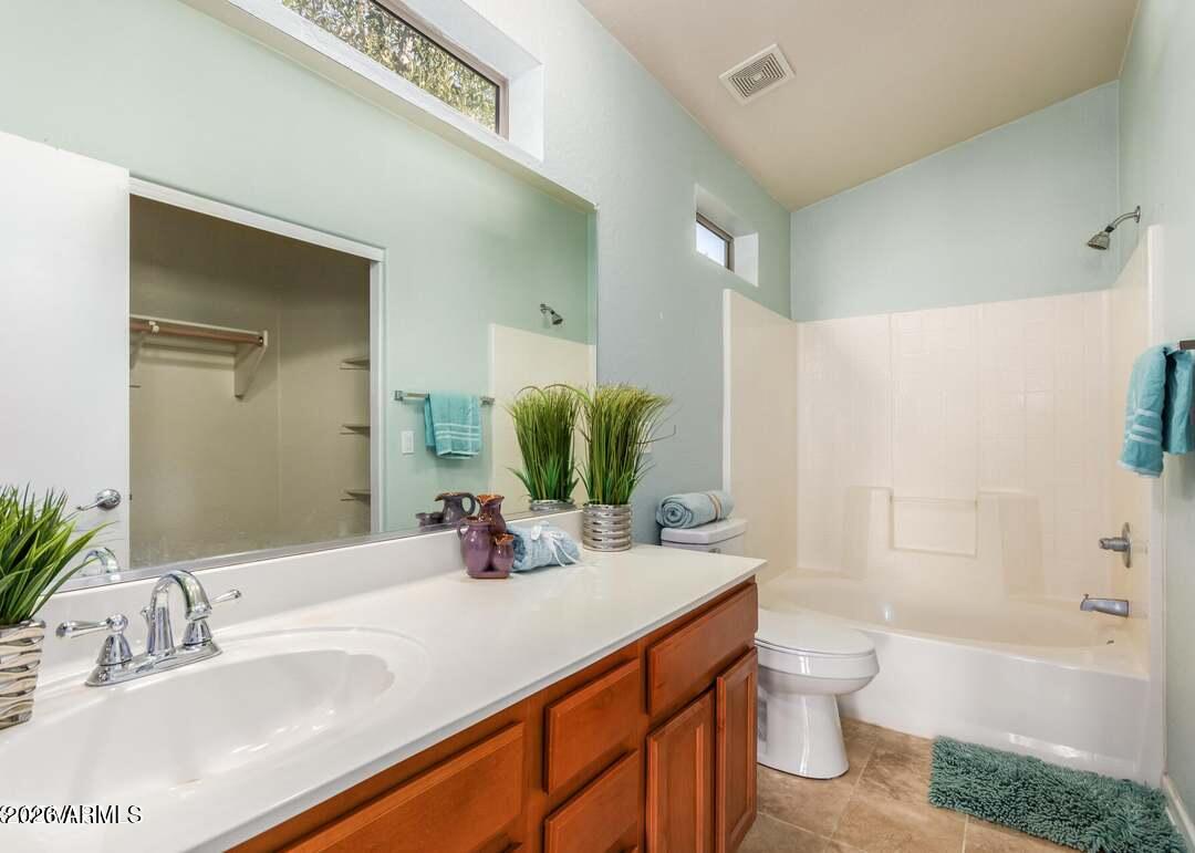 2150 East Bell Road, Unit 1056 Phoenix, AZ 85022 - Photo 13 of 28