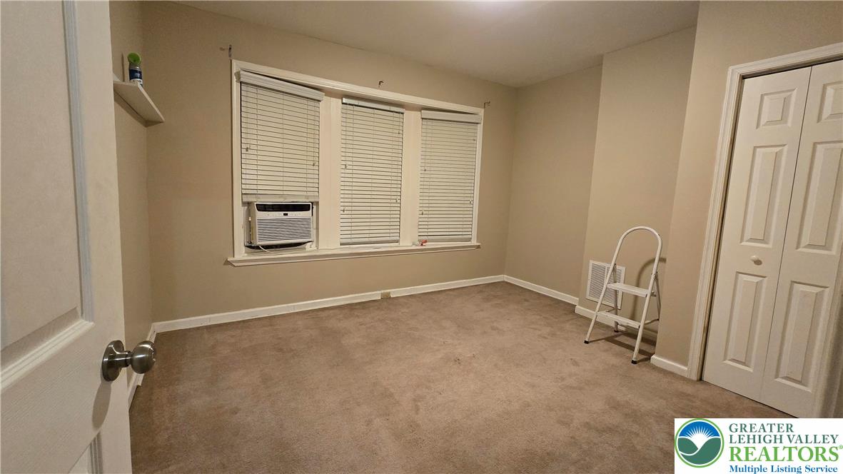 1116 West Maple Street Allentown, PA 18102 - Photo 12 of 35