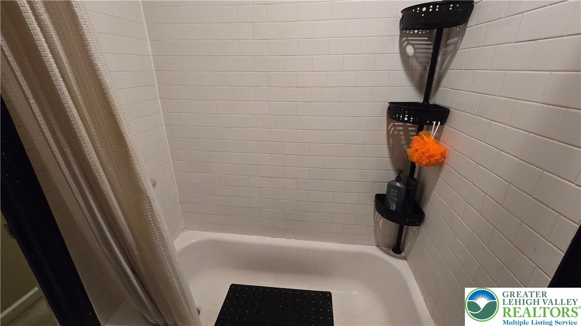 1116 West Maple Street Allentown, PA 18102 - Photo 34 of 35