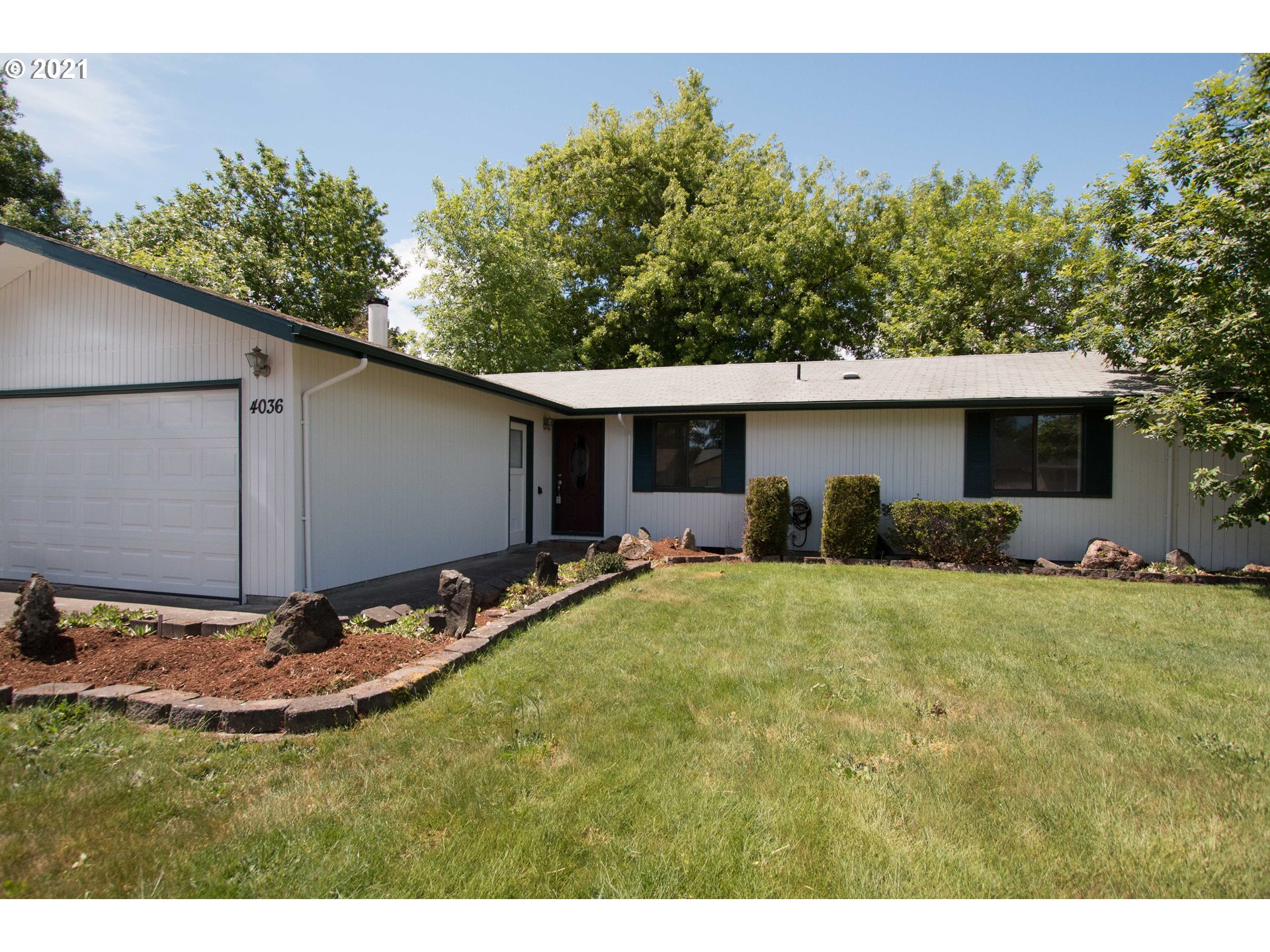 4036 Josh Street Eugene, OR 97402 - Photo 3 of 27 Gallery Image 3