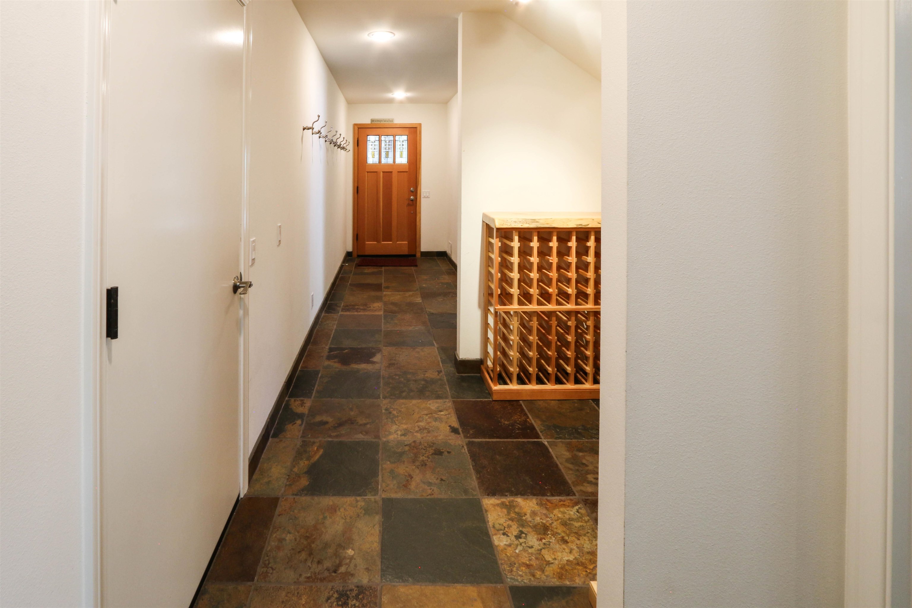 380 Grindelwald Road Mammoth Lakes, CA 93546 - Photo 25 of 42 Gallery Image 25
