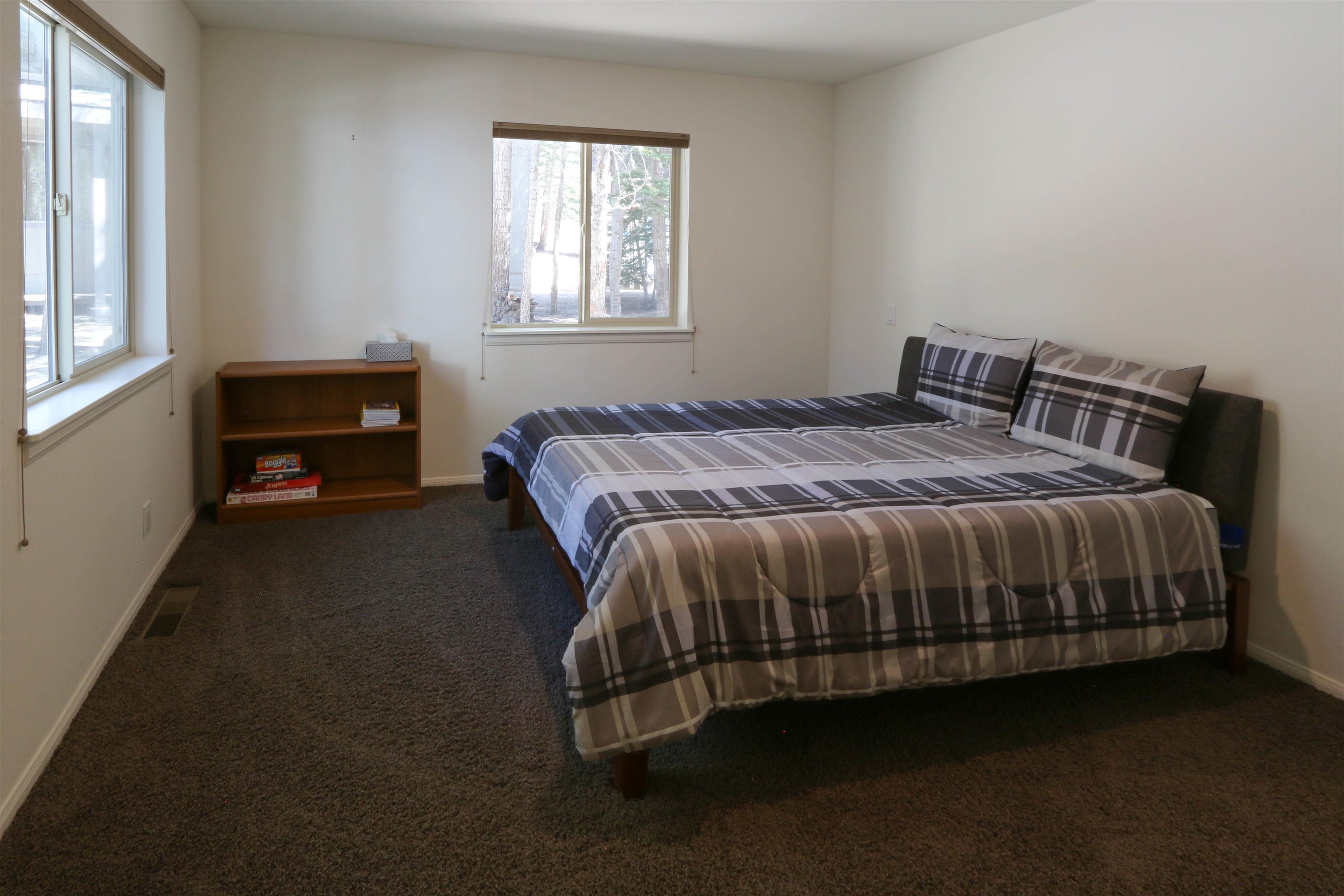 380 Grindelwald Road Mammoth Lakes, CA 93546 - Photo 32 of 42 Gallery Image 32