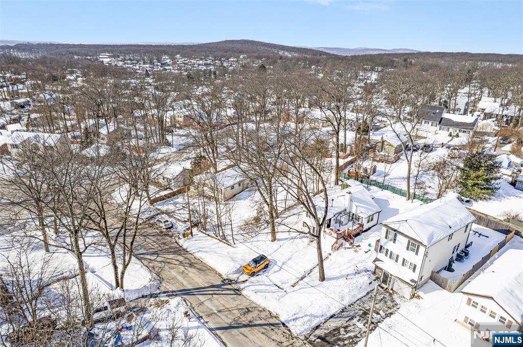 506 Brooklyn Mountain Road Hopatcong, NJ 07843 - Photo 27 of 30 an aerial view of multiple house