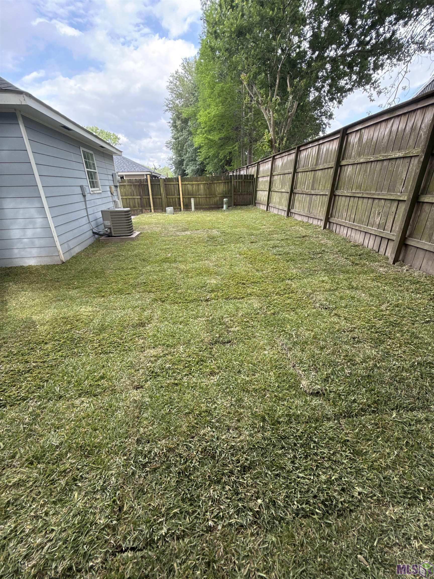 7808 Bayou Fountain Avenue Baton Rouge, LA 70820 - Photo 18 of 19