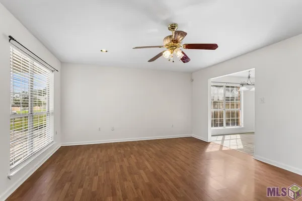 $215,000 | 7808 Bayou Fountain Avenue, Baton Rouge, LA 70820