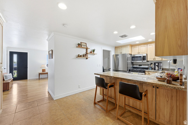 2675 South 450 East Bountiful, UT 84010 - Photo 5 of 44