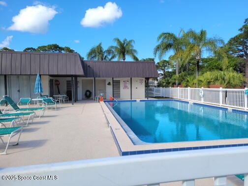 732 Ridge Club Drive, Unit 49 Melbourne, FL 32934 - Photo 20 of 20 a view of a backyard