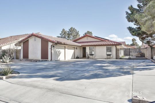 1121 West Lucille Court Ridgecrest, CA 93555 - Photo 1 of 36 Gallery Image 1
